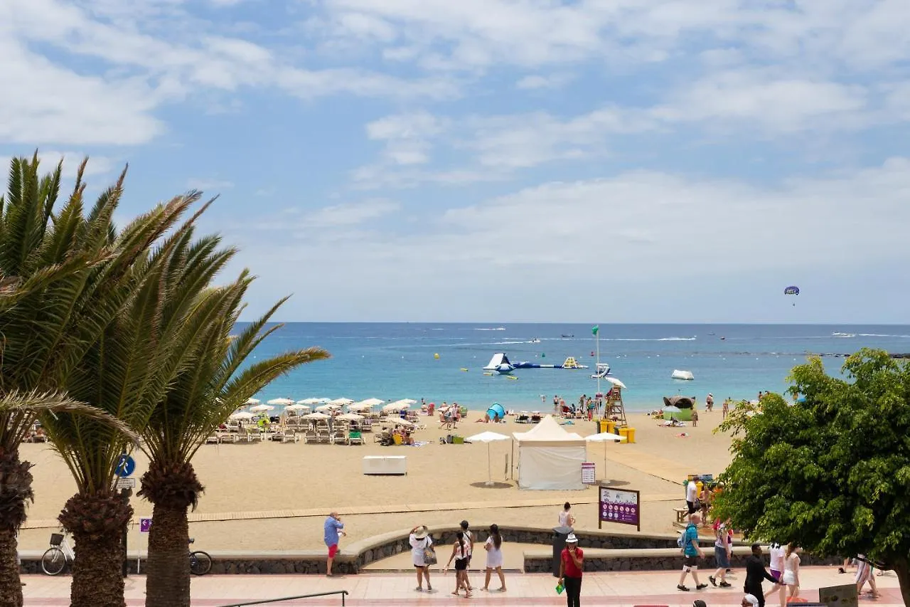 Apartament Apartamento En Primera Linea De Playa Con Aire Acondicionado Arona  Hiszpania